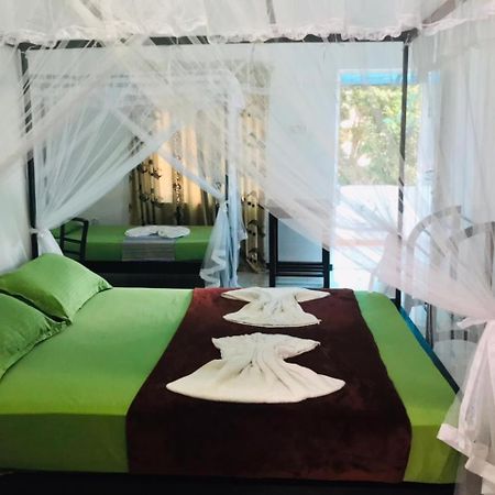 Crescent Resort Galle Buitenkant foto