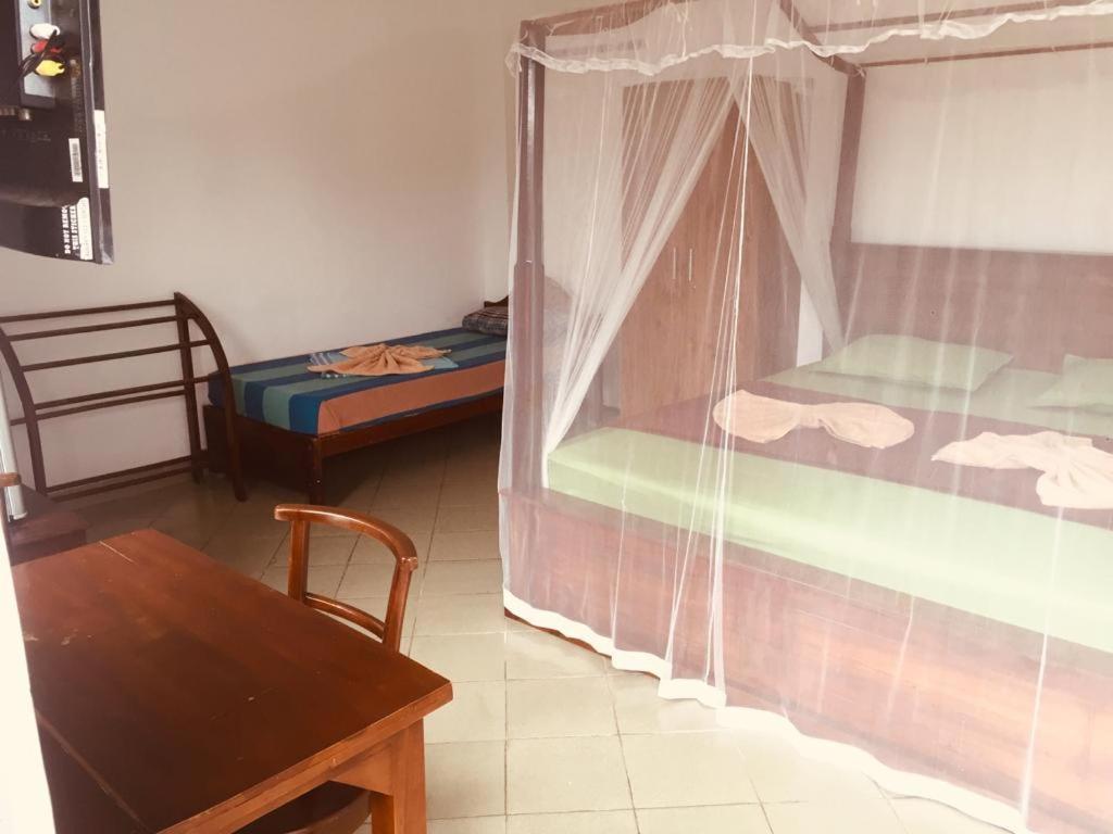Crescent Resort Galle Buitenkant foto